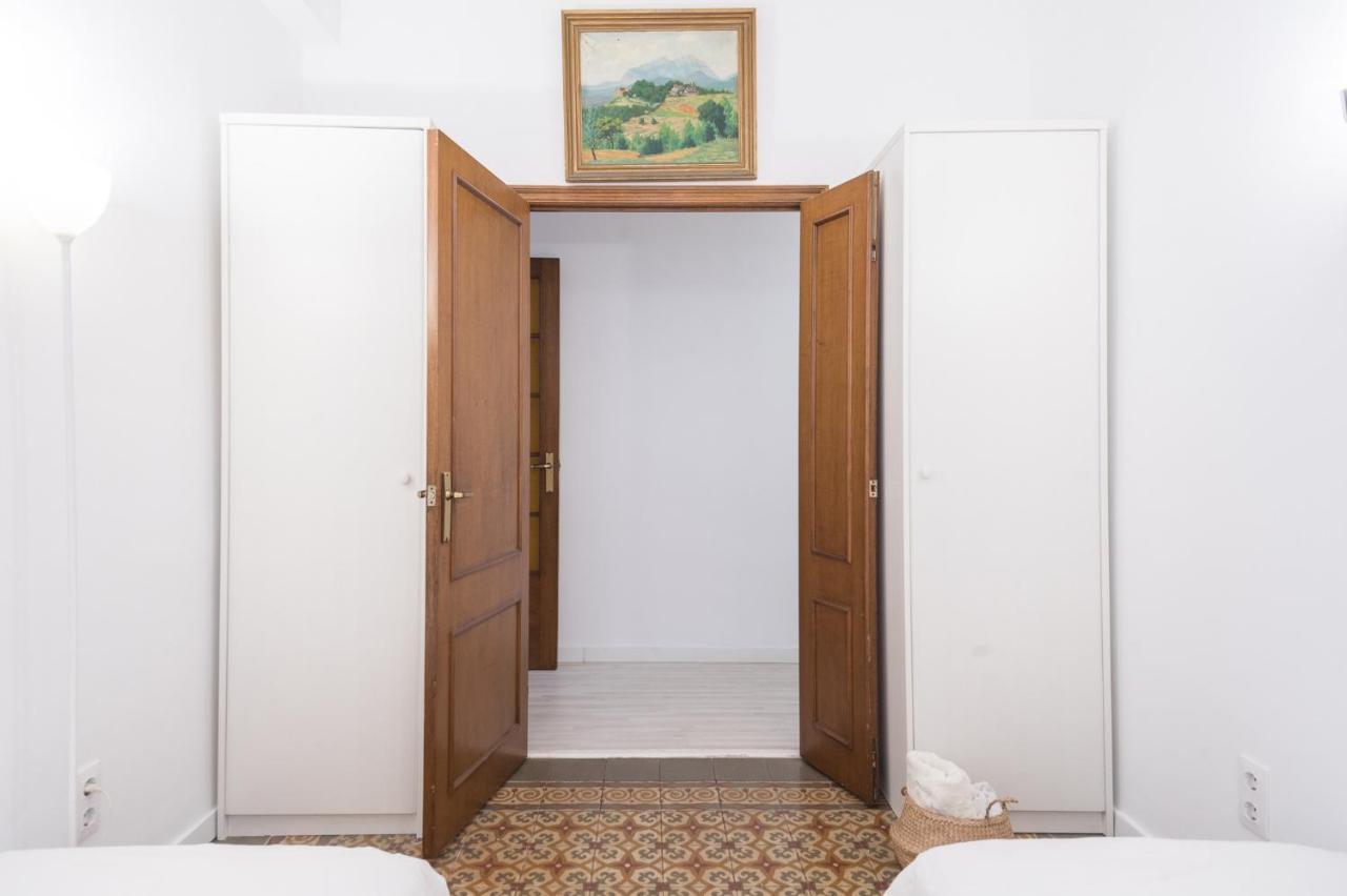 Spacious 3 Bed Apt In The Heart Of Sant Antoni Barcelone Extérieur photo